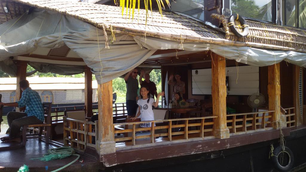 Keralan Homestay Alappuzha Exteriér fotografie